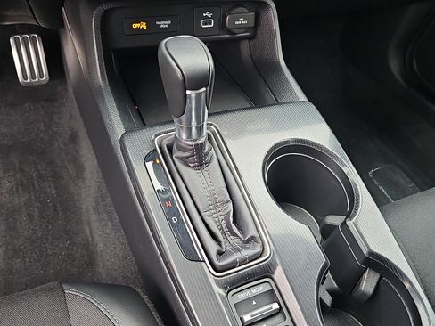 Used 2023 Honda Civic Sport image 15