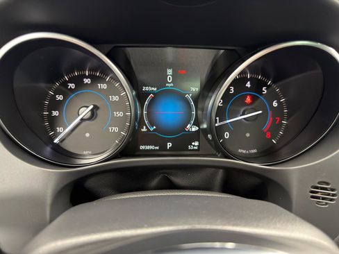 Used 2017 Jaguar F-PACE S AWD/4WD image 19