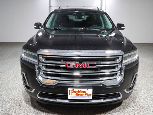Used 2022 GMC Acadia SLT w/ Technology Package FWD image 4
