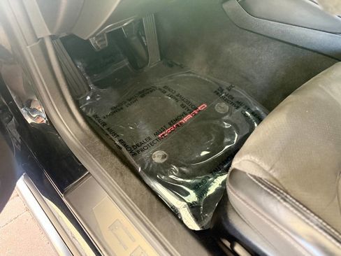 Used 2018 Chevrolet Camaro SS image 35