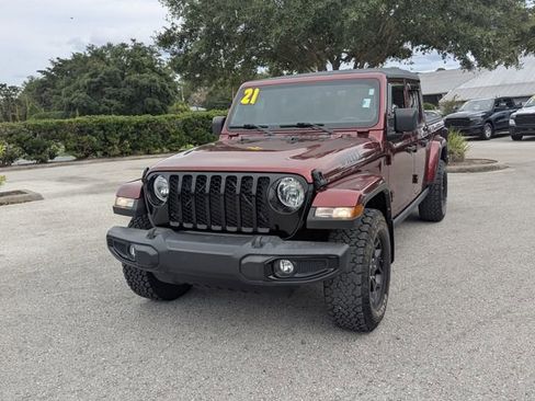 Used 2021 Jeep Gladiator Sport AWD/4WD image 4