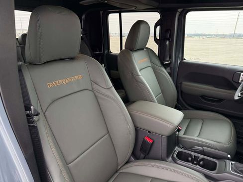 New 2026 Jeep Gladiator Mojave image 26