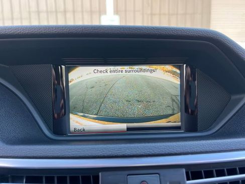 Used 2013 Mercedes-Benz E 350 4MATIC Sedan image 26