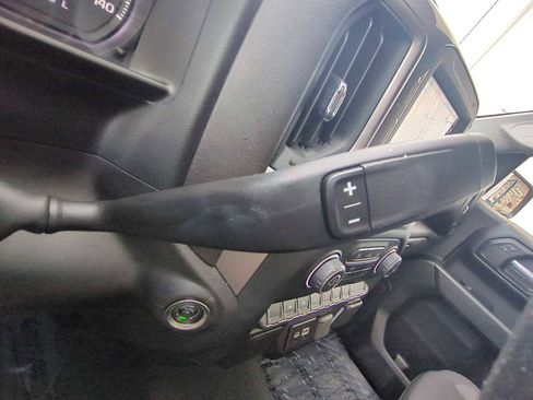 Used 2022 Chevrolet Silverado 1500 Custom image 20