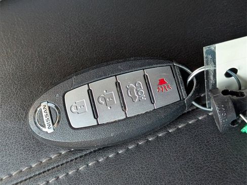 Certified 2022 Nissan Sentra SV image 30