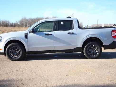 New 2025 Ford Maverick XLT w/ XLT Luxury Package image 5