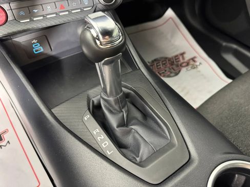 Used 2024 Ford Mustang Coupe RWD image 22