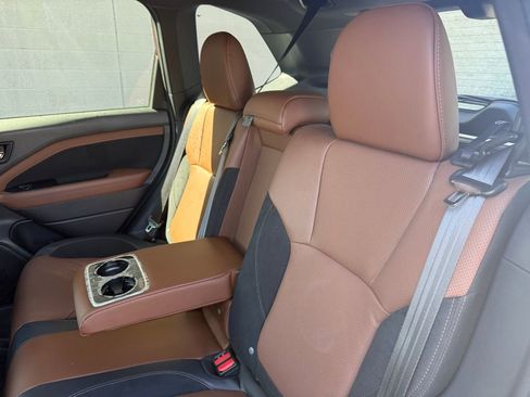 Used 2026 Subaru Forester Touring AWD/4WD image 26