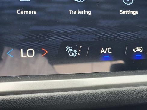 New 2026 Chevrolet Traverse LT w/ LPO, Floor Liner Package image 22