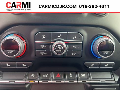 Used 2022 Chevrolet Silverado 1500 LT image 27