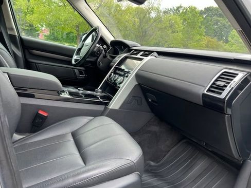 Used 2019 Land Rover Discovery HSE AWD/4WD image 23