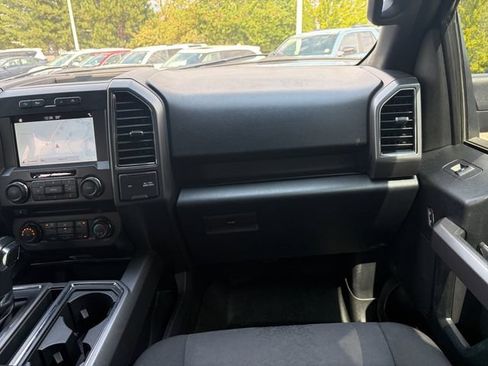 Used 2018 Ford F150 XLT w/ Equipment Group 302A Luxury AWD/4WD image 19