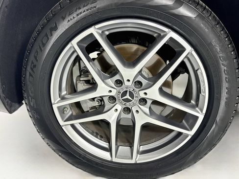 Used 2019 Mercedes-Benz GLC 300 image 33