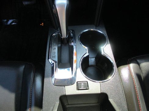 Used 2015 GMC Terrain SLT image 10