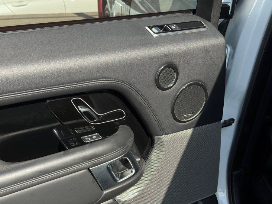 Used 2019 Land Rover Range Rover HSE AWD/4WD image 29