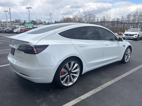 Used 2019 Tesla Model 3 Performance image 3
