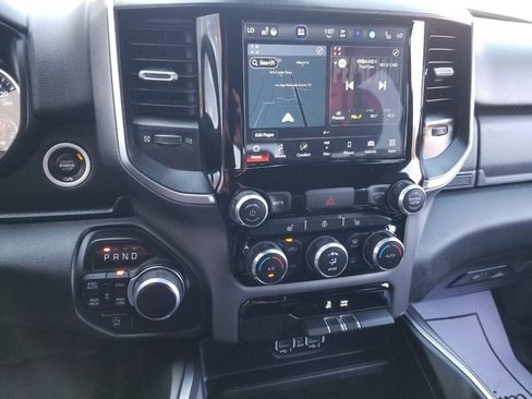 Used 2024 RAM 1500 Big Horn AWD/4WD image 21