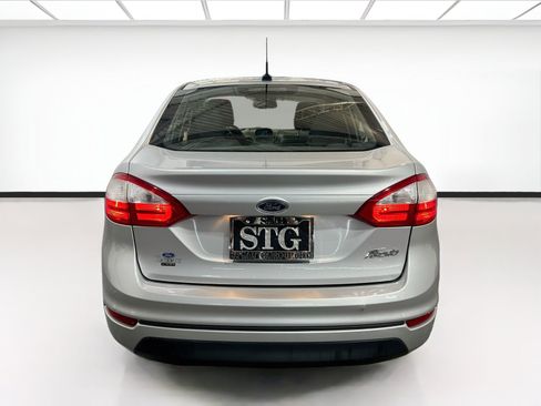 Used 2017 Ford Fiesta S FWD image 5