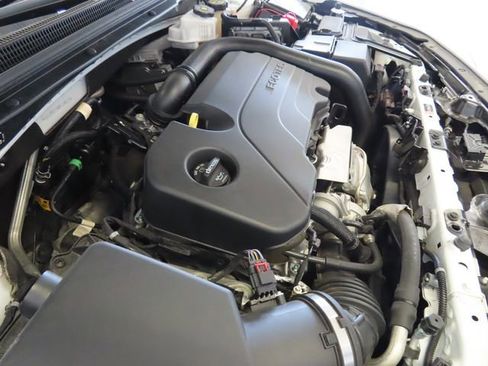 Used 2024 Chevrolet Malibu LT FWD image 32