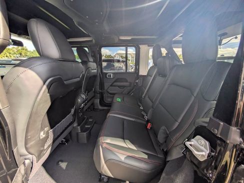 New 2026 Jeep Wrangler Unlimited Rubicon image 12