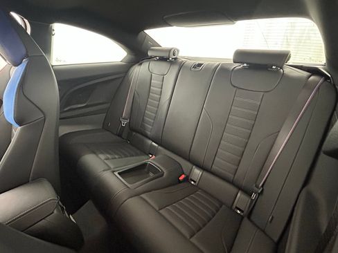 Used 2025 BMW M2 w/ Lighting Package RWD image 59
