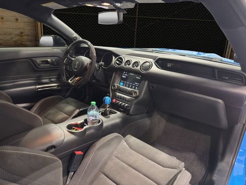 Used 2017 Ford Mustang Shelby GT350 w/ Electronics Package RWD image 19