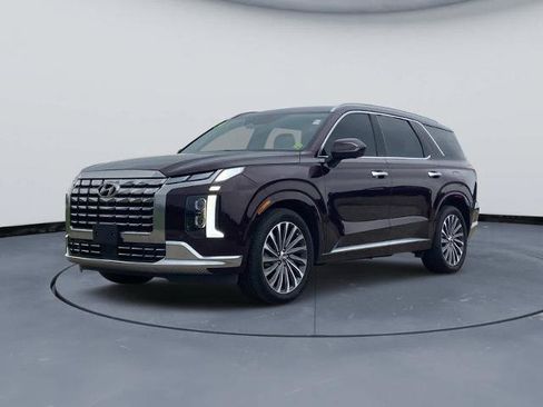 Used 2024 Hyundai Palisade Calligraphy AWD/4WD image 3