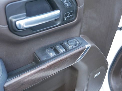 Used 2021 GMC Sierra 1500 Denali w/ Denali Ultimate Package image 16