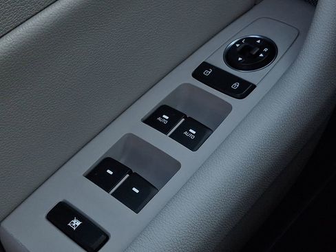 Used 2015 Hyundai Sonata Sport w/ Option Group 04 FWD image 25