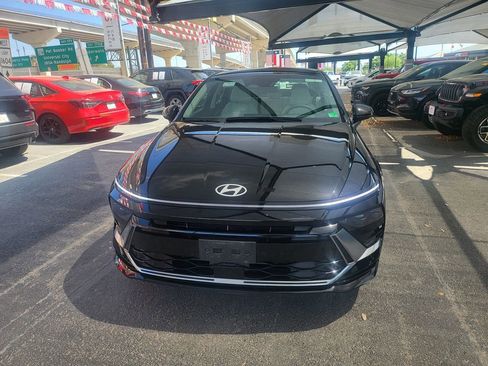 Used 2025 Hyundai Sonata SEL image 2