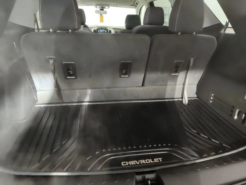 Used 2019 Chevrolet Traverse LT AWD/4WD image 12