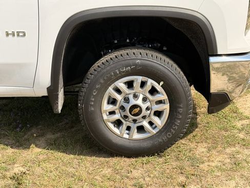 New 2026 Chevrolet Silverado 2500 W/T RWD image 12