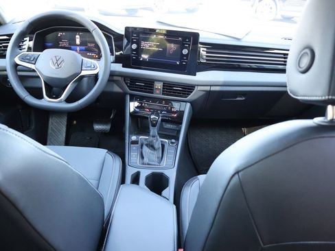 New 2026 Volkswagen Jetta SE image 16