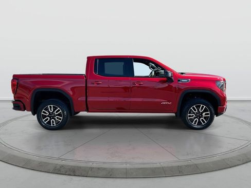 Used 2025 GMC Sierra 1500 AT4 w/ AT4 Premium Package AWD/4WD image 9