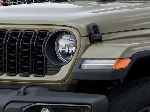 New 2026 Jeep Gladiator Sport AWD/4WD image 10