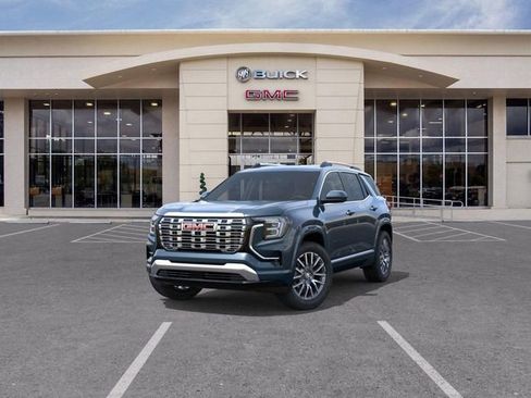 New 2026 GMC Terrain Denali w/ LPO, Black Badging Package image 8