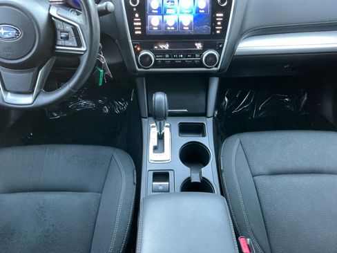Used 2019 Subaru Legacy 2.5i Premium image 11