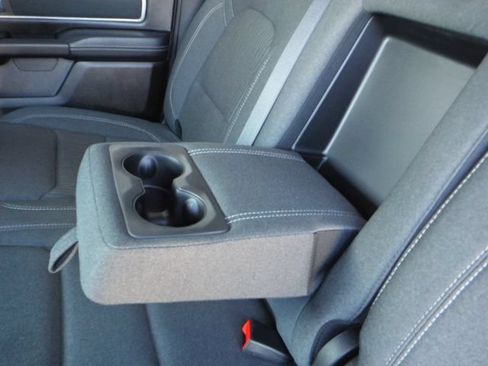 Used 2023 RAM 1500 Big Horn AWD/4WD image 60