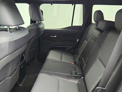 Used 2024 Lexus GX 550 GX 550 Luxury 4WD w/ Mark Levi image 19