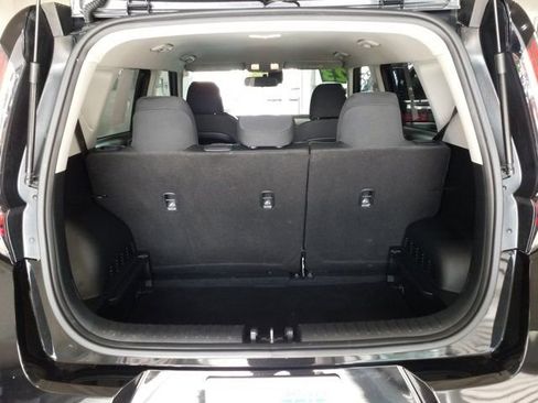 Used 2023 Kia Soul LX w/ LX Technology Package FWD image 14