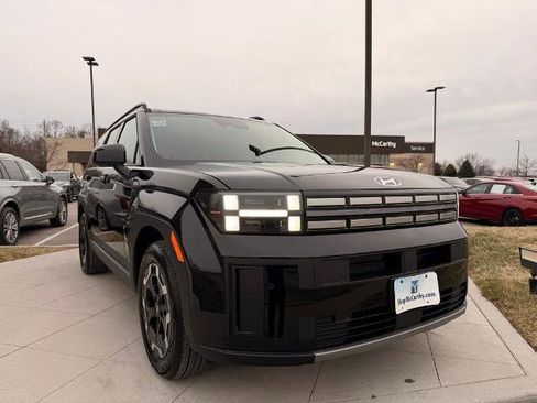 Used 2026 Hyundai Santa Fe SEL image 7