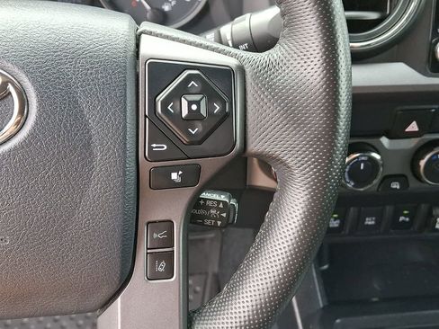 Certified 2020 Toyota Tacoma TRD Sport w/ TRD Premium Sport Package AWD/4WD image 26