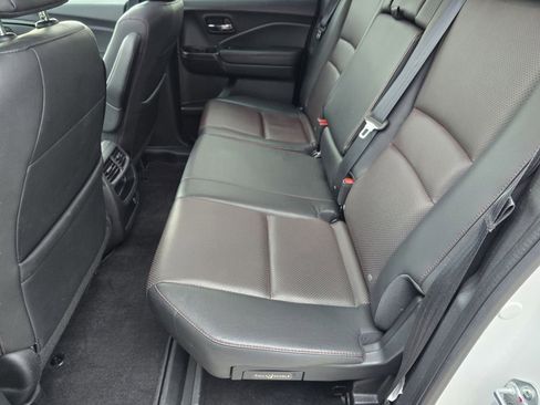 Certified 2021 Honda Ridgeline Black Edition image 31