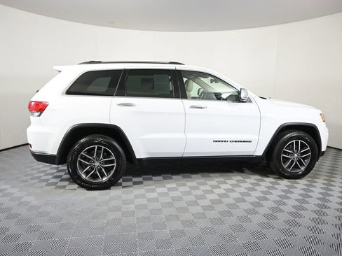 Used 2018 Jeep Grand Cherokee Limited w/ Trailer Tow Group IV image 7