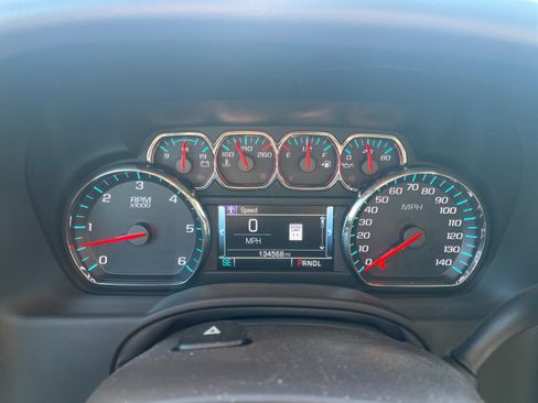 Used 2019 GMC Yukon XL SLT w/ Open Road Package image 17