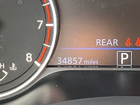 Used 2023 Nissan Altima 2.5 SV w/ SV Premium Package FWD image 16