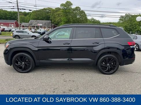Certified 2023 Volkswagen Atlas SE w/ Black Wheel Package AWD/4WD image 8