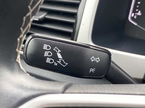 Used 2022 Volkswagen Atlas SE image 21