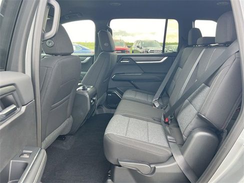 New 2026 GMC Acadia Elevation image 26