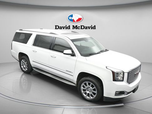 Used 2016 GMC Yukon XL Denali w/ Open Road Package RWD image 27